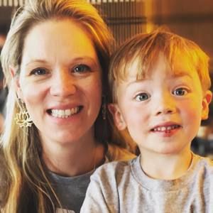 Meet your Posher, Angela